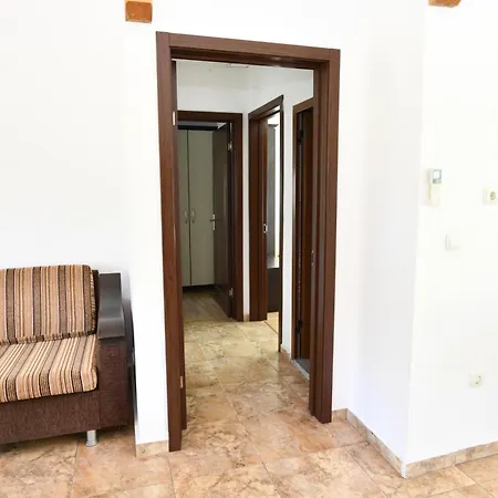 Complex Perpera אתר נופש 3*