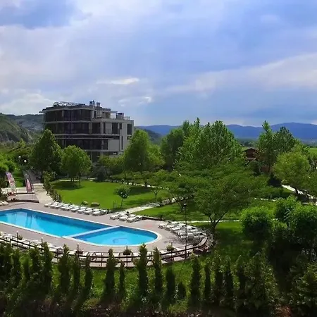 Resort Complex Perpera